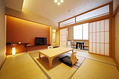 Japanese-Style Room