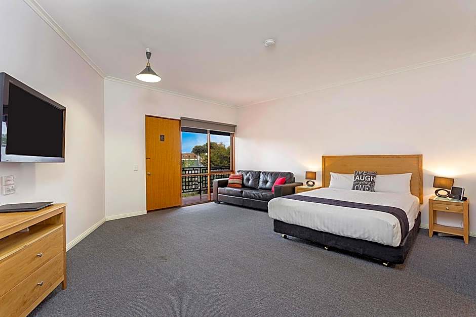 Comfort Inn Lady Augusta Motel