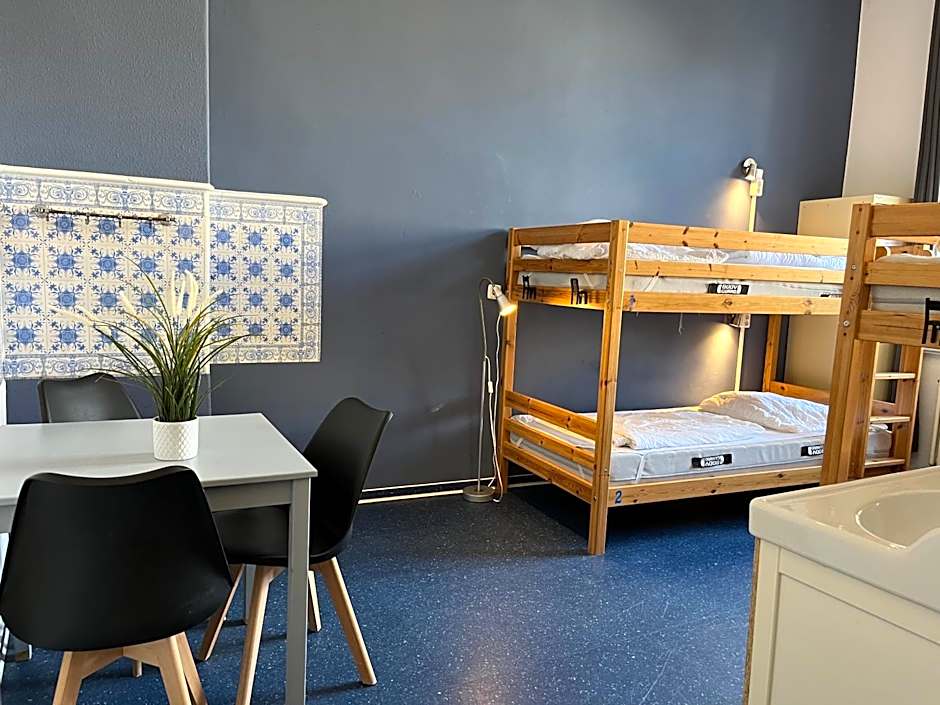 Blue Doors Hostel Altstadt