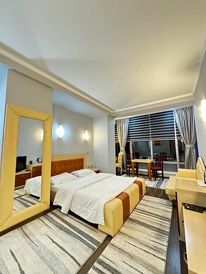 Hotel Kocibelli POOL & SPA