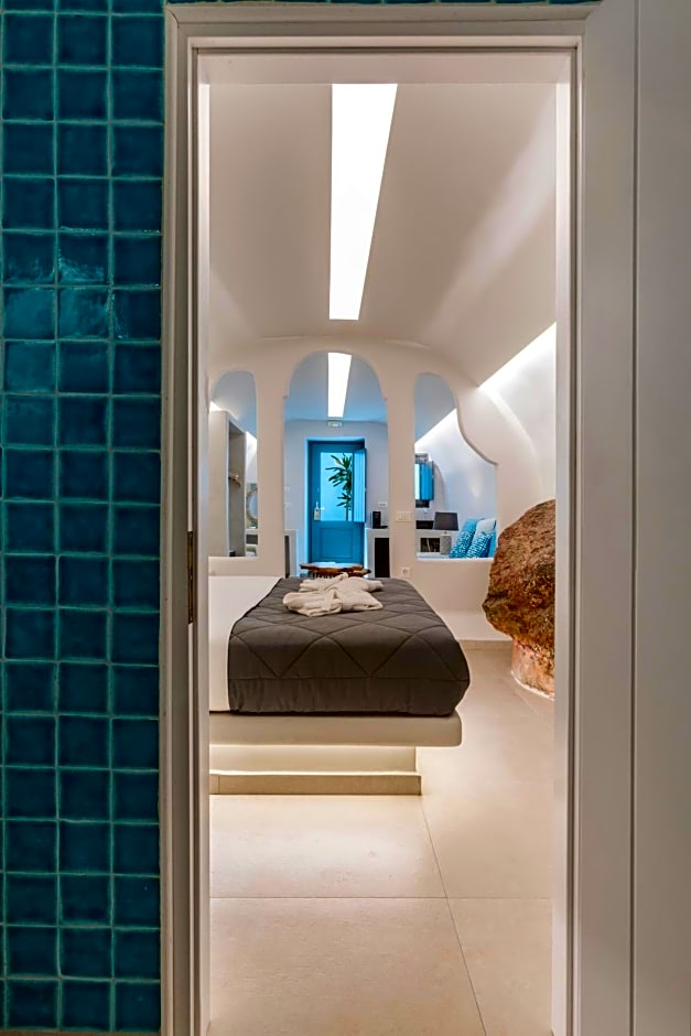 TRAMONTO SECRET VILLAS