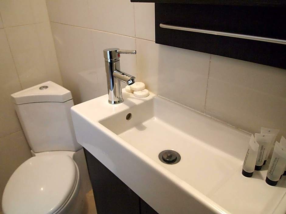 Earls Court Garden Hotel