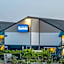 Travelodge by Wyndham Fairfield/Napa Valley