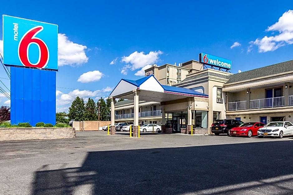 Motel 6 Elizabeth NJ Newark Liberty Intl Airport