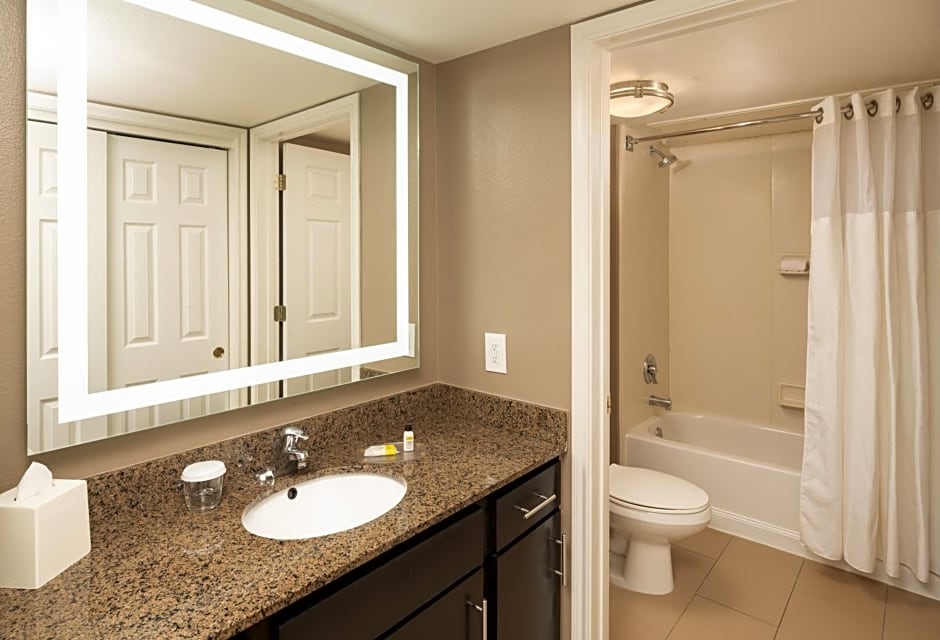 Staybridge Suites Denver Tech Center by IHG