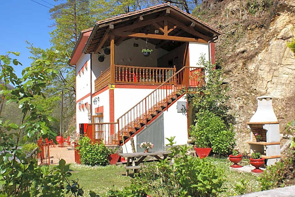 Casa Rural Priena
