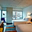 Aloft Chicago Mag Mile