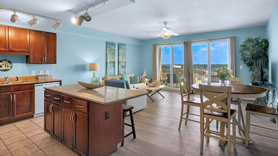 Laketown Wharf 1037
