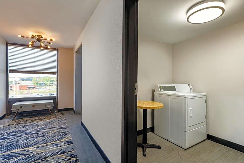 La Quinta Inn & Suites by Wyndham Dothan