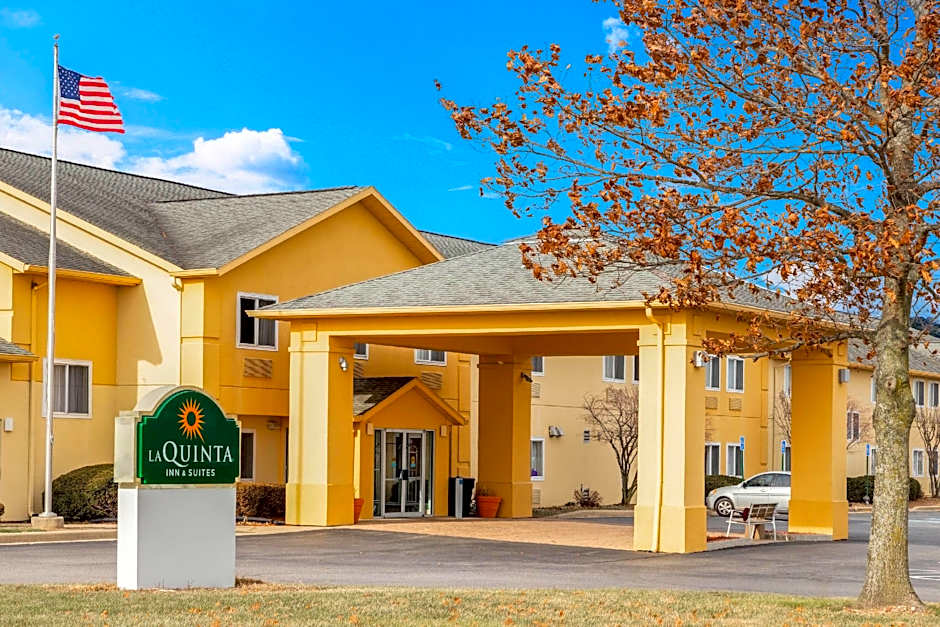 La Quinta Inn & Suites by Wyndham Frankfort