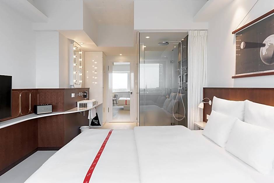 Ruby Luna Hotel Dusseldorf