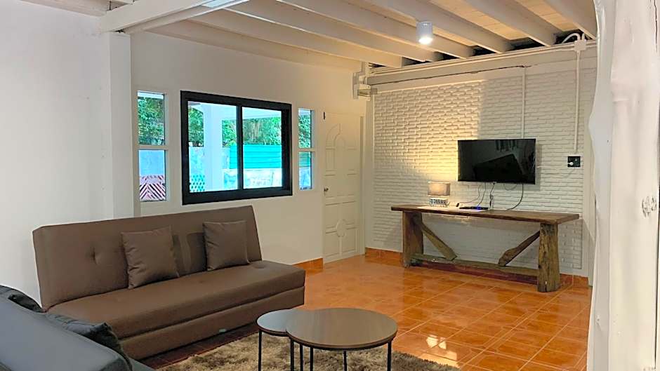 Maleena Garden at Lam Takhong Riverside