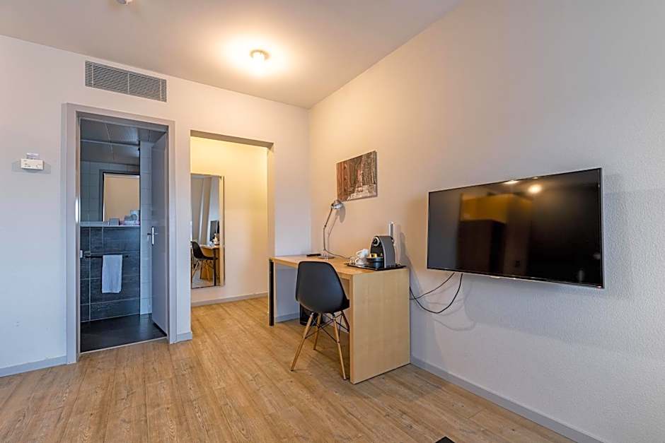 Royal Hotel - Urban Living