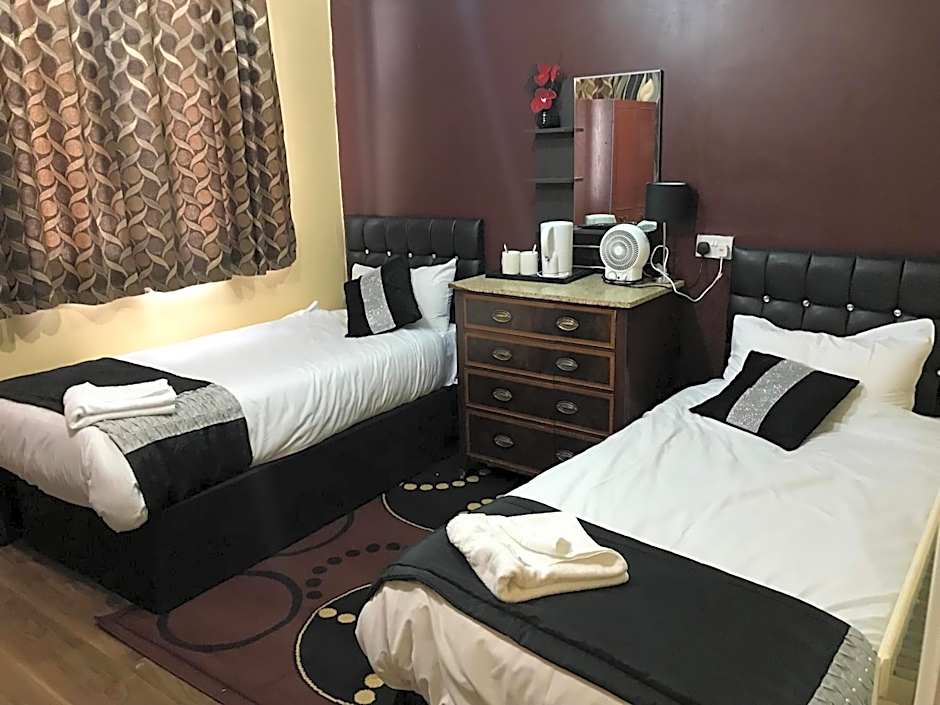 Pacific Inn London Heathrow