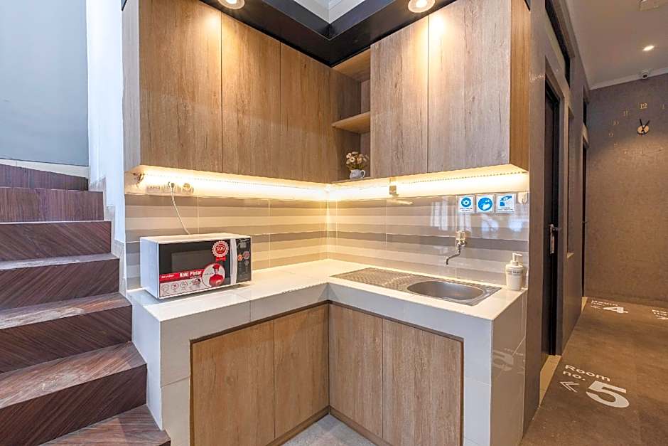 OYO Life 3246 Walnut Inn G-10