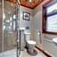 Charlesworth Lodges
