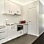 Cooroy Luxury Motel Apartments