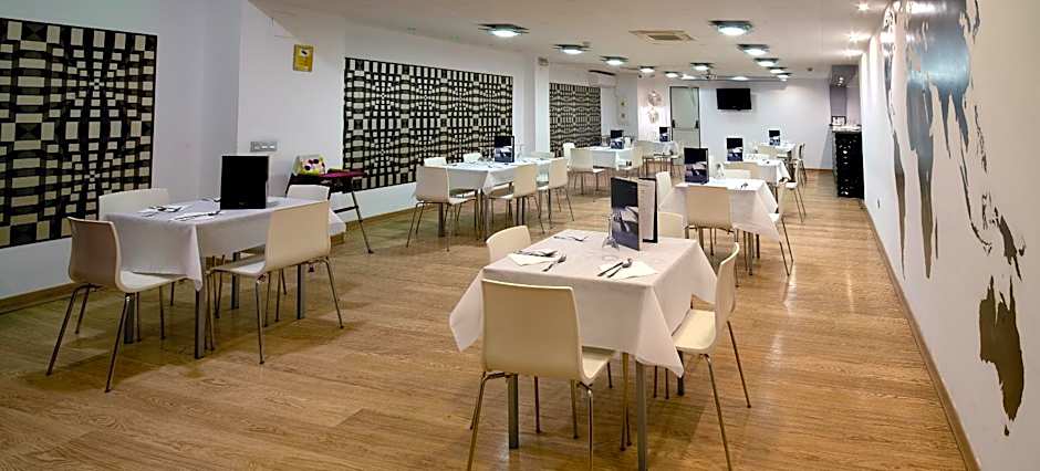 Sercotel Familia Conde