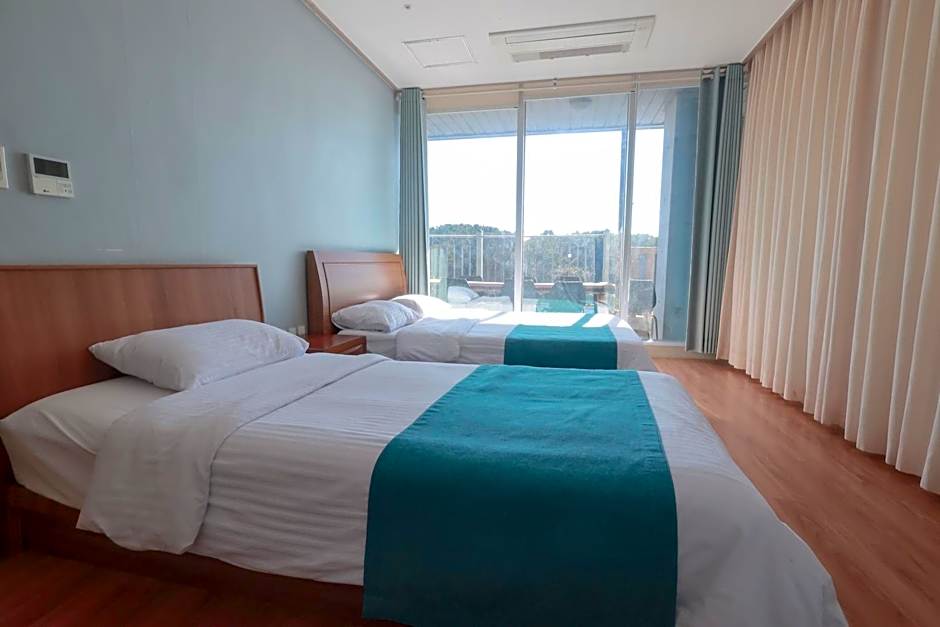 Island story pension