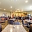 Cobblestone Hotel & Suites - McCook