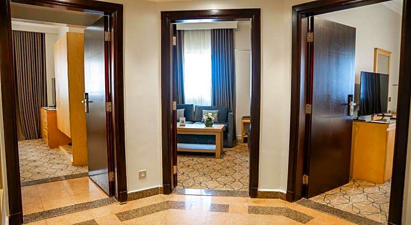 Saja By Warwick Madinah Hotel