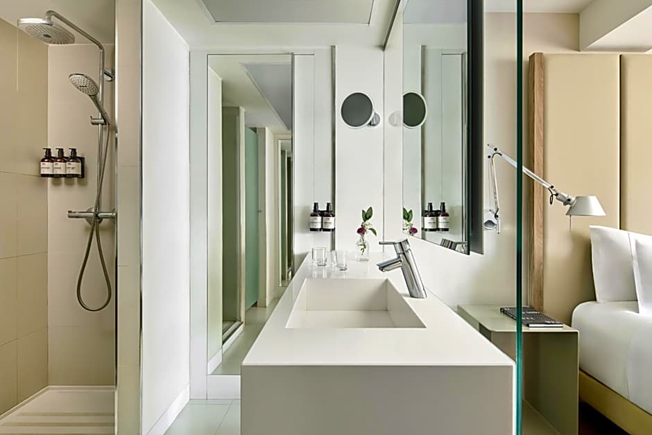 NH Paseo De La Habana