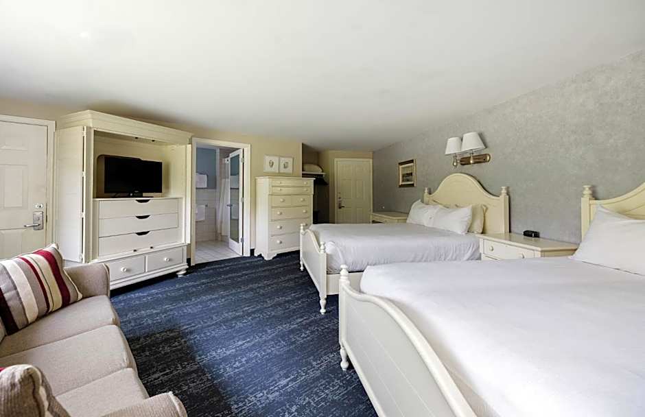 Photo 1 of 6 of Premium 2 Queen Beds