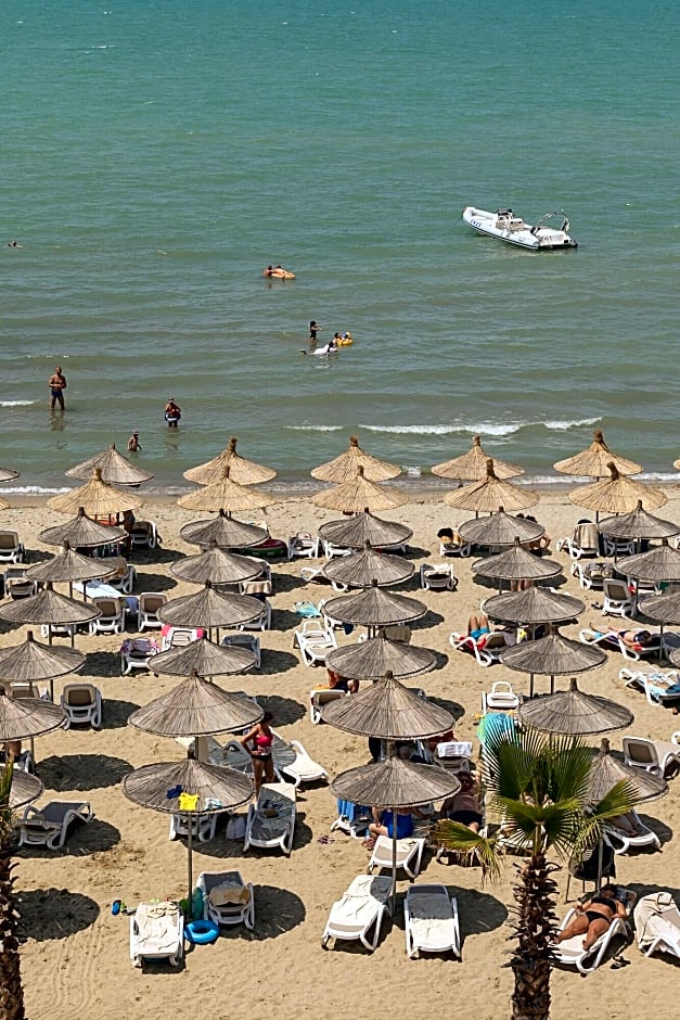 Brilliant Hotel & Spa