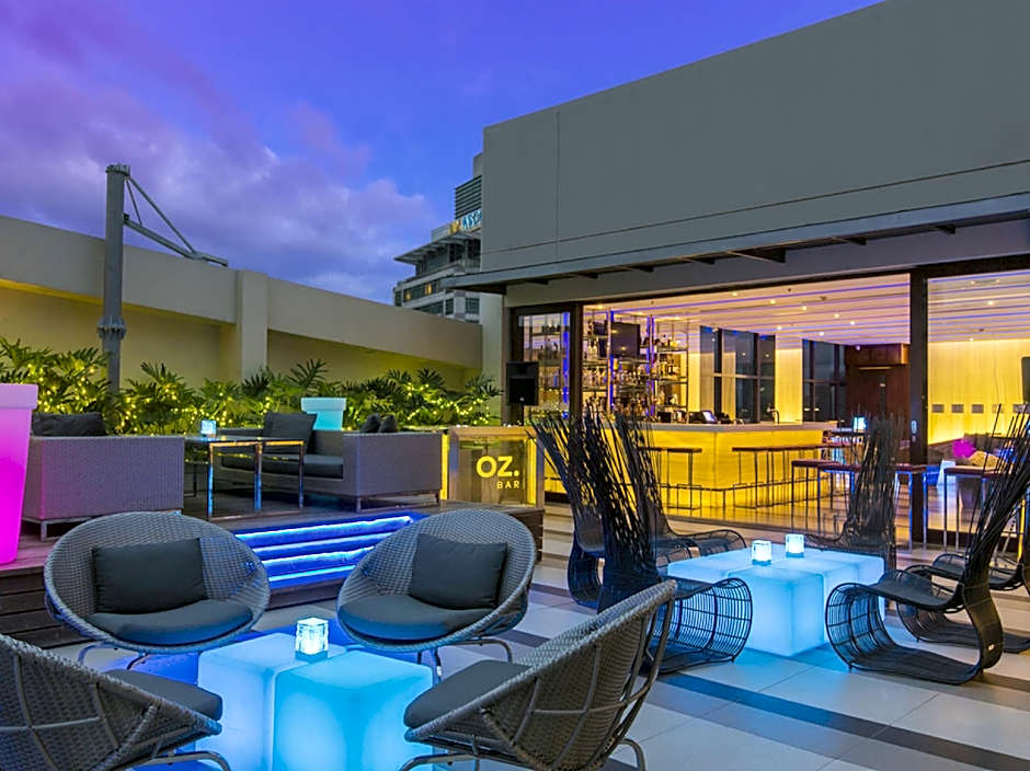 Holiday Inn & Suites Makati By IHG