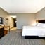 Hampton Inn By Hilton & Suites Detroit/Warren