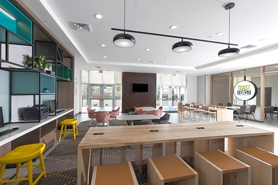 Holiday Inn & Suites - Detroit - Troy By IHG