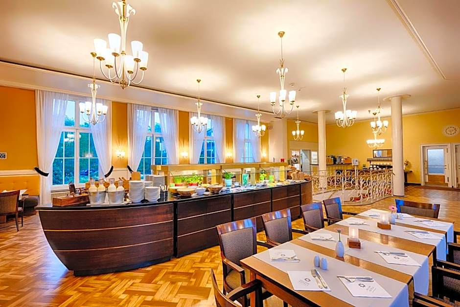 Welcome Hotel Meschede Hennesee