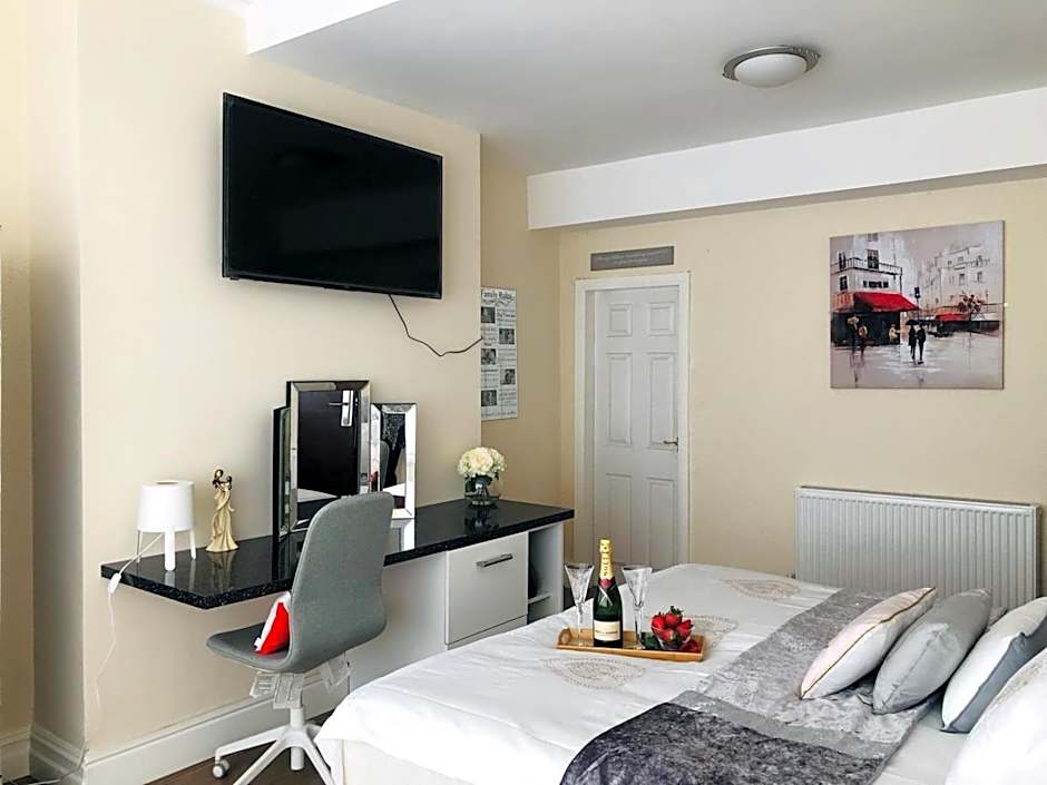 The Winter Garden Suites