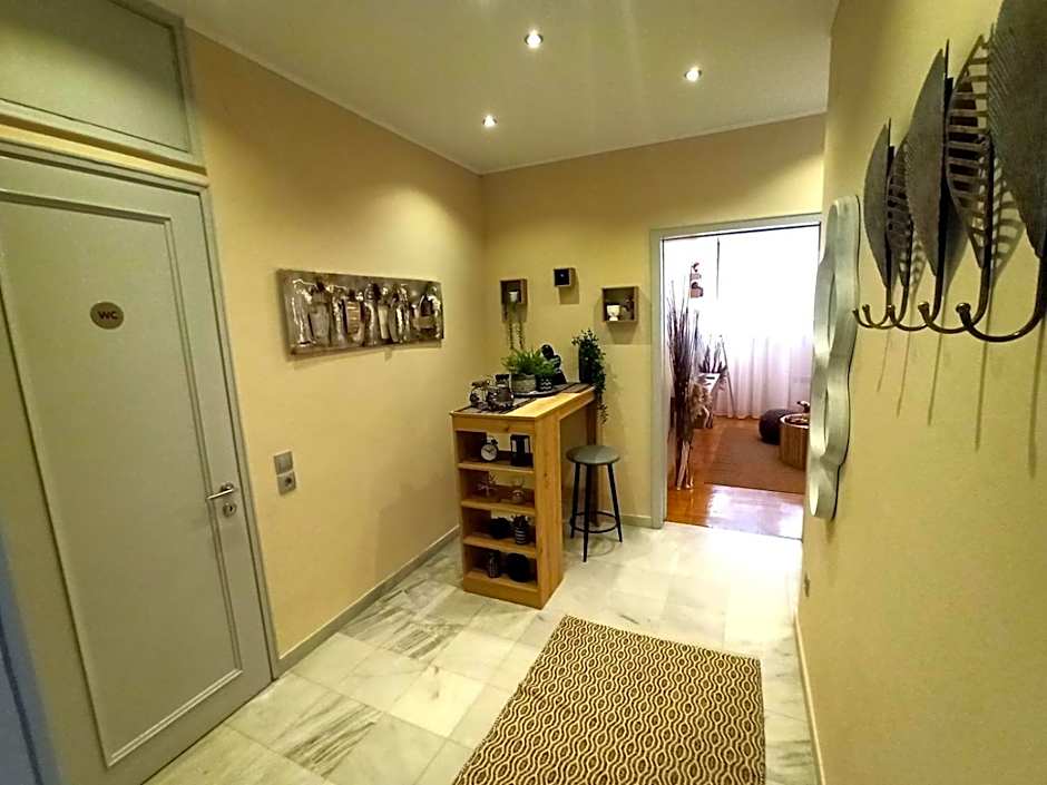 Kallaris Deluxe House