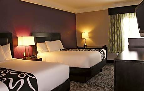 Queen Room with Two Queen Beds and Roll-In Shower - Mobility/Hearing Accessible - Non-Smoking