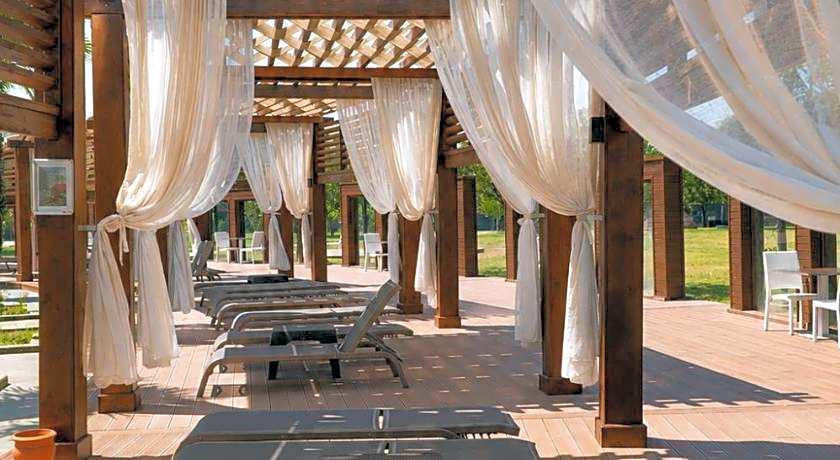 Kolin Hotel Spa & Convention Center