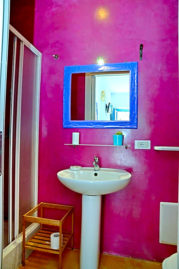 1 Double Bed or 2 Beds — 11 fotoğraftan 1. fotoğraf
