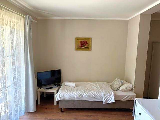 Zdjęcie 1 z 6 — Single Room