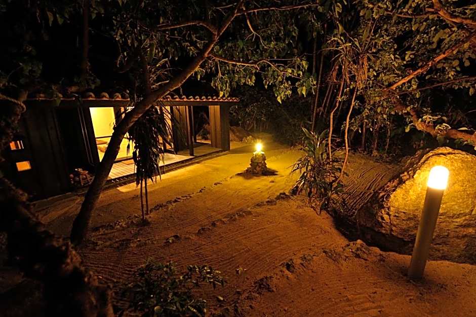 Taketomijima Akaneya