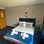Bay view rooms at Mentone Hotel