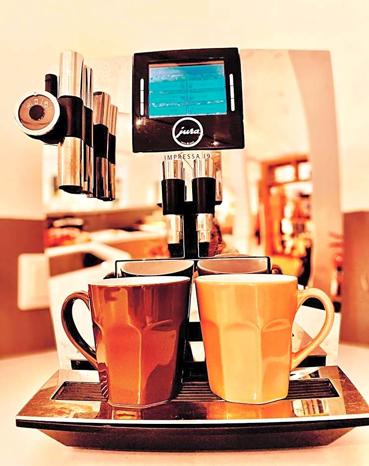 Atelier Raamwerk City Atelier Apartment for Friends and Families 125m2!