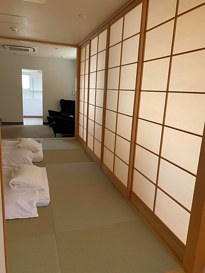 Business Hotel TenTen