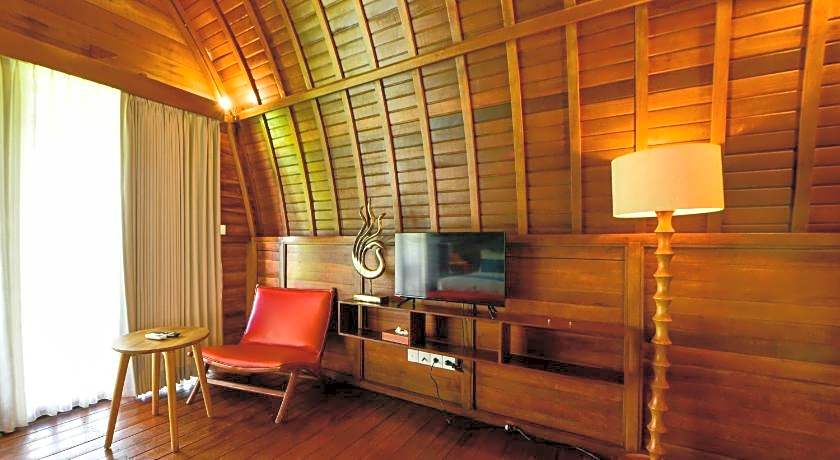 The Lumbung Wood Villa