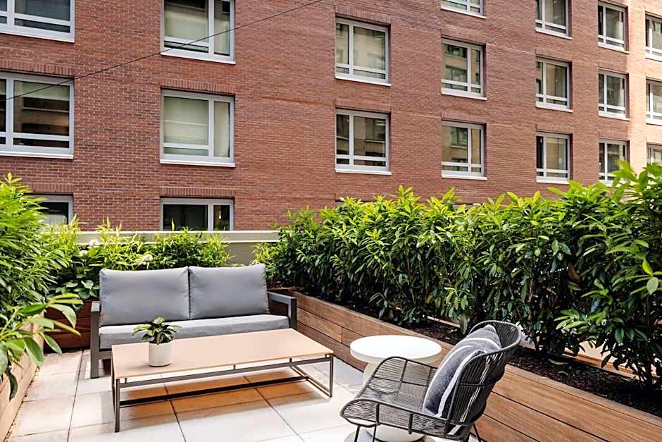 Arlo Midtown