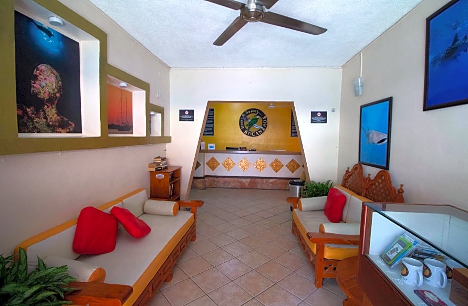 Hotel Bucaneros