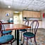 Econo Lodge Dewitt I-90
