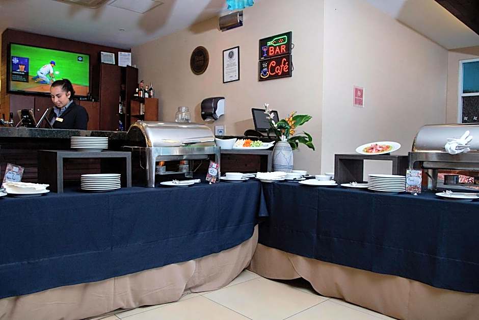 Four Points By Sheraton Queretaro Norte