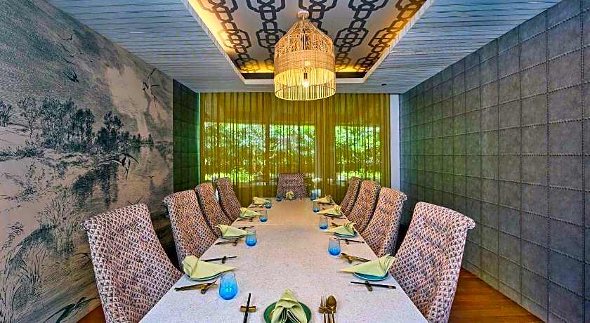 Crowne Plaza Kochi By IHG