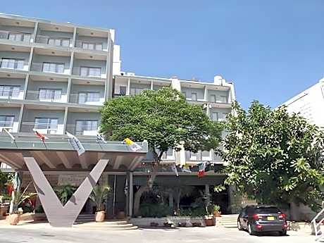 Tabar Hotel