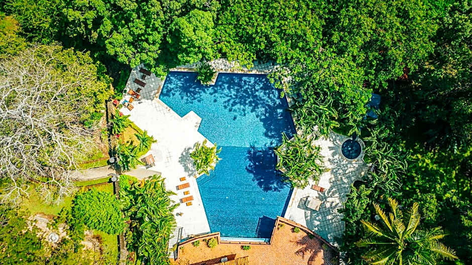 Papagayo Golden Palms Beachfront Hotel